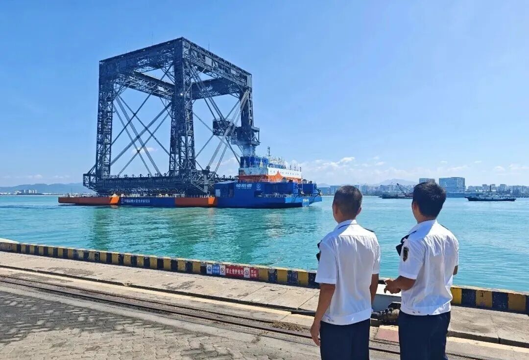海天同频 | “领航者”凯旋南山港,博雅工道集团深化海上综合保障服务布局